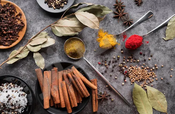 شما در حال مشاهده هستید انواع ادویه و خواص آنها